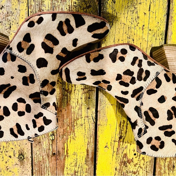 Boden calf hair Leopard boots - Picture 6 of 6